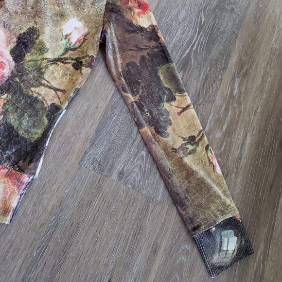 Alberto Makali velvet top - Picture 7 of 8